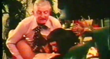 sex y tá Al Kent sia kent được fucked bởi một chàng trai da đen nam nhi trong ass cho một cơ hội để liếm âm hộ mịn phim ses màng của cô.